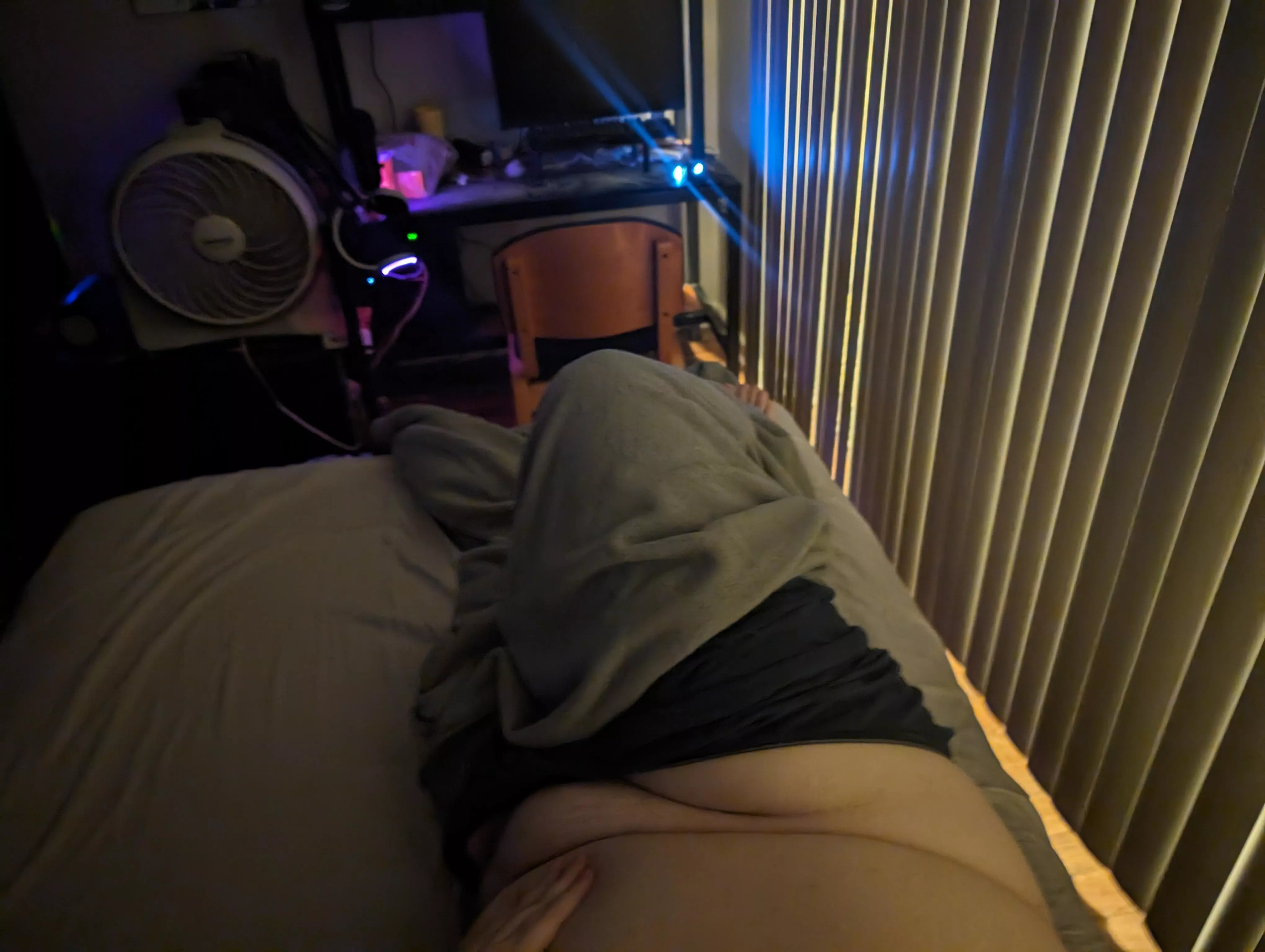 My bed is so lonely 🥺