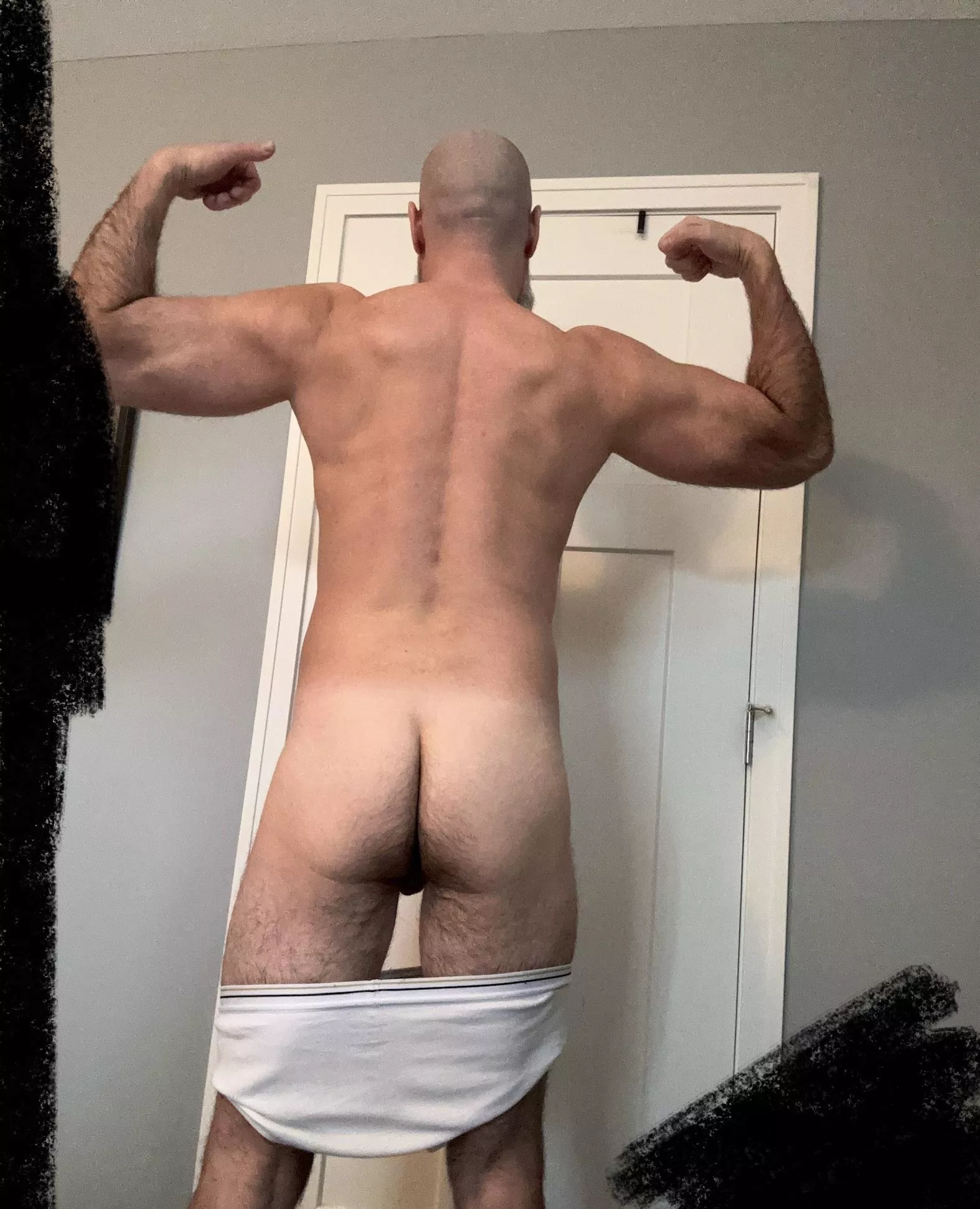 Not as plump as yours but I still squat