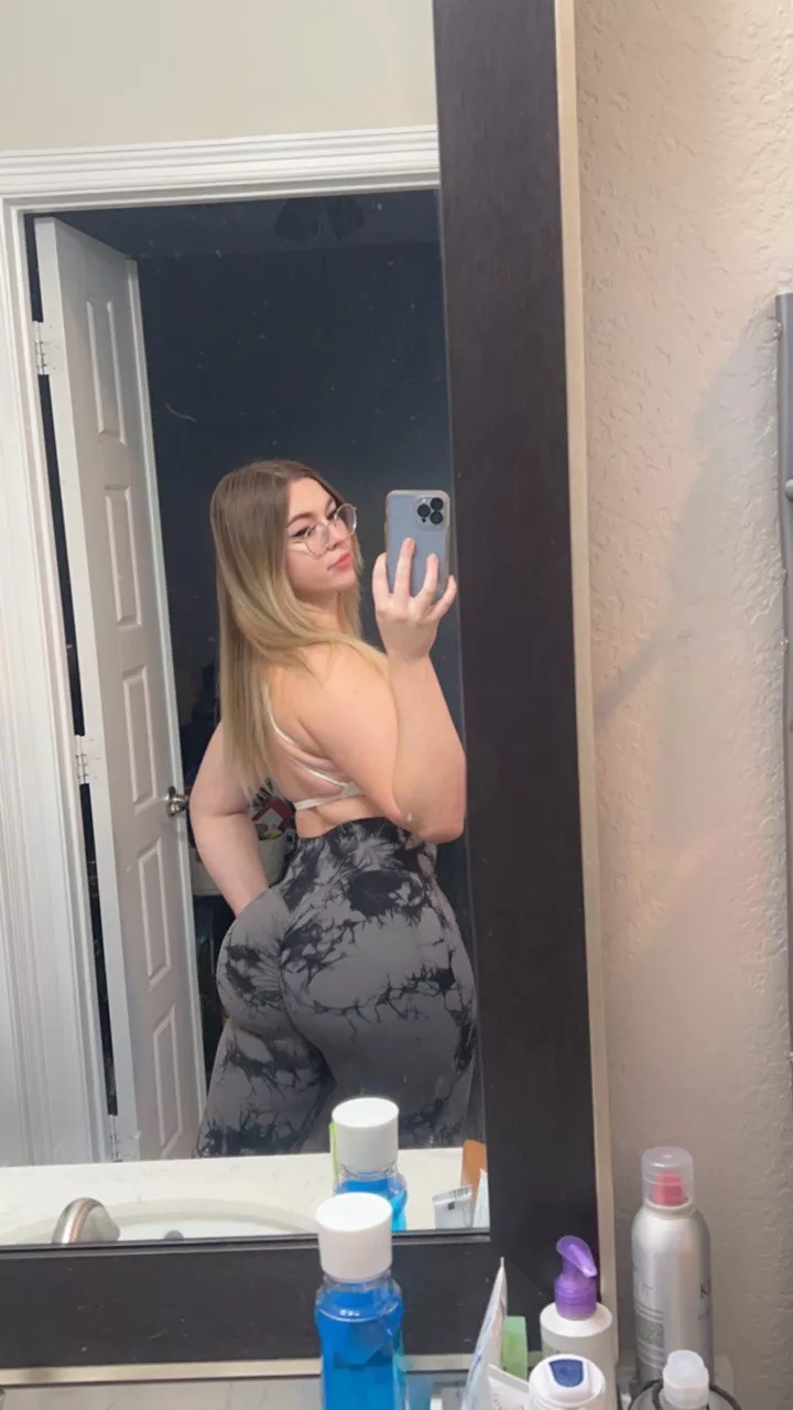 thoughts on my new leggings?