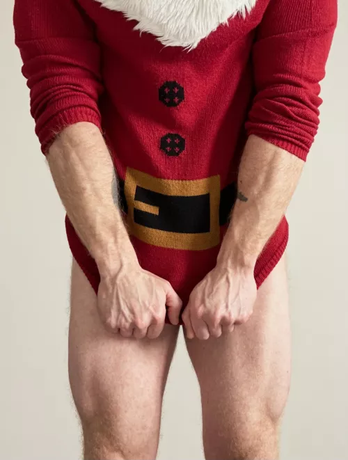 'Tis the season to be naughty 🎅🏻