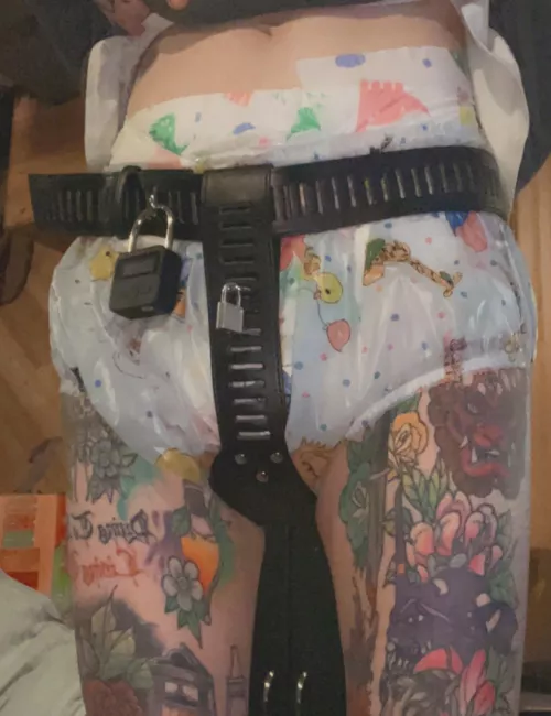 Uh Oh! I’m Locked in My Messy Diapee for 2 more hours!! 🤎✨