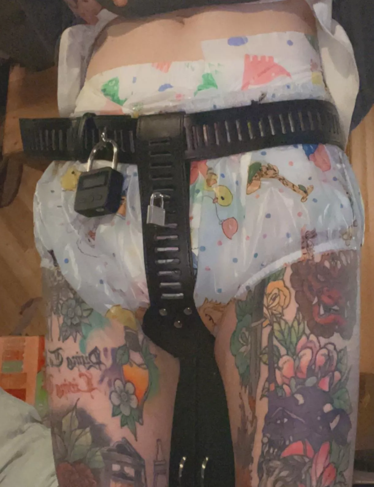 Uh Oh! I’m Locked in My Messy Diapee for 2 more hours!! 🤎✨ Uh Oh! I’m Locked in My Messy Diapee for 2 more hours!! 🤎✨