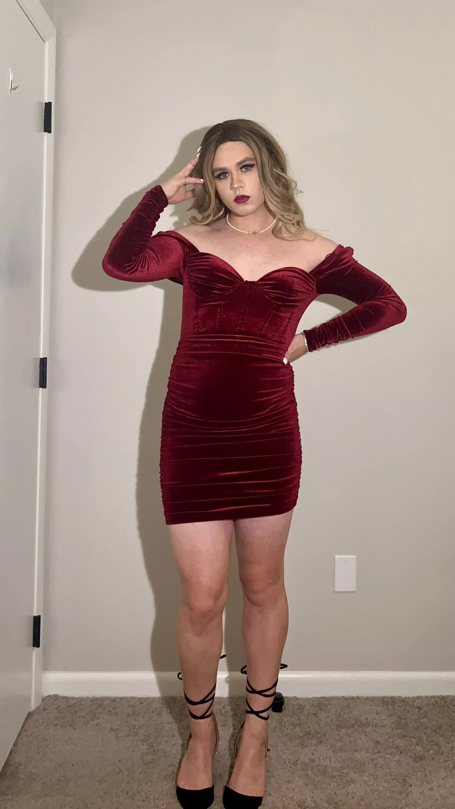 Whats do you like better? This dress or the fact that I’m back?