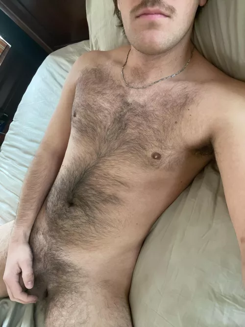 23 US masc looking for masc bate bro. Hairy, verbal+ hmu for snap