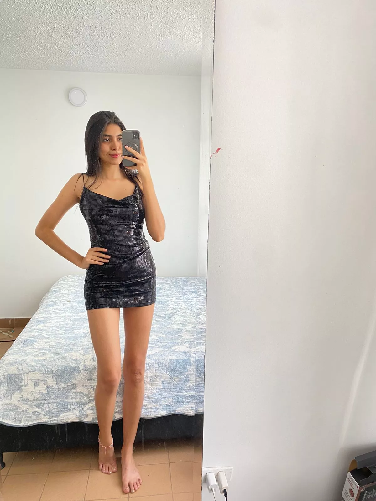 A pretty nice dress to wear for a date