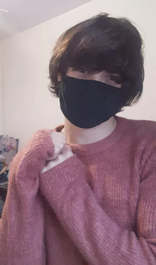 Being femme isn't always curves and cute outfits, sometimes it's a cozy sweater and a warm smile :3