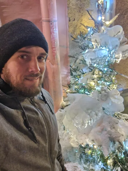 Frozen selfie 🥶 ❤️ 🎄