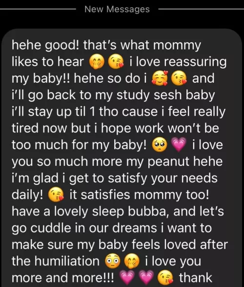 I feel amazingly blessed to have such a loving dom she’s so caring 🥹