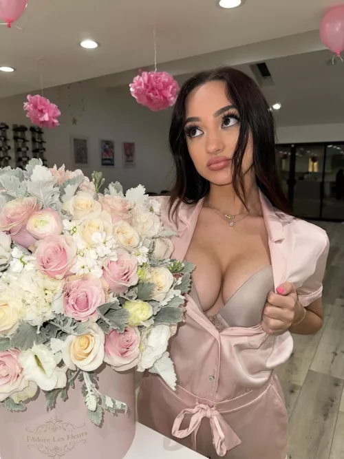 I wanna be your girl…