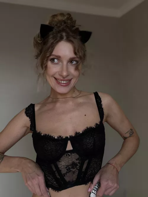 I'm a Cheshire cat, I can evaporate at any moment