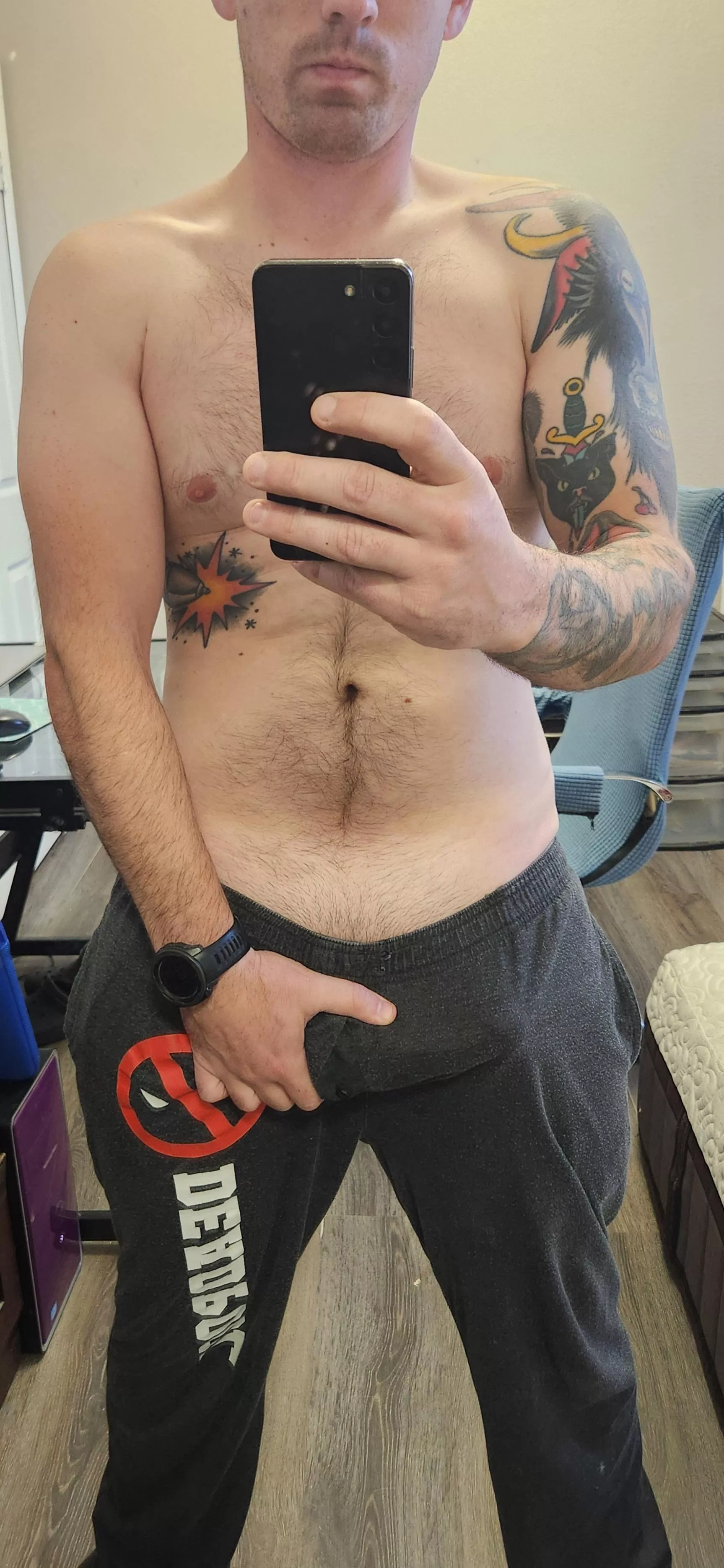 it's cold today, I'll let you choose how to warm me up