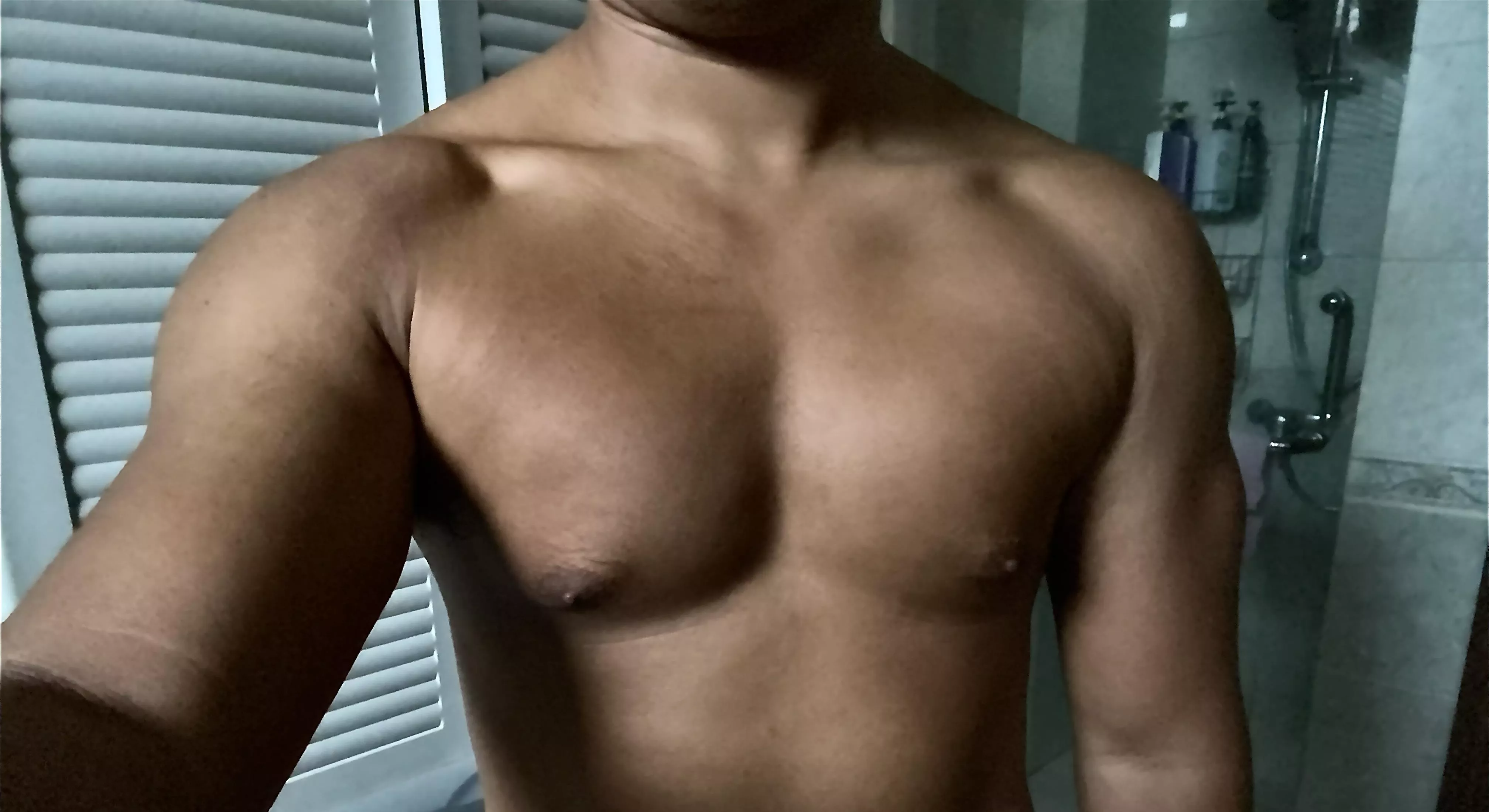 [M] why chest and shoulder days are mandatory, still a work in progress