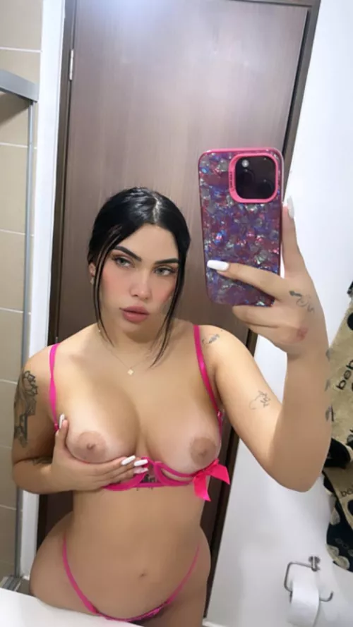 Rate my natural boobs 1-10!