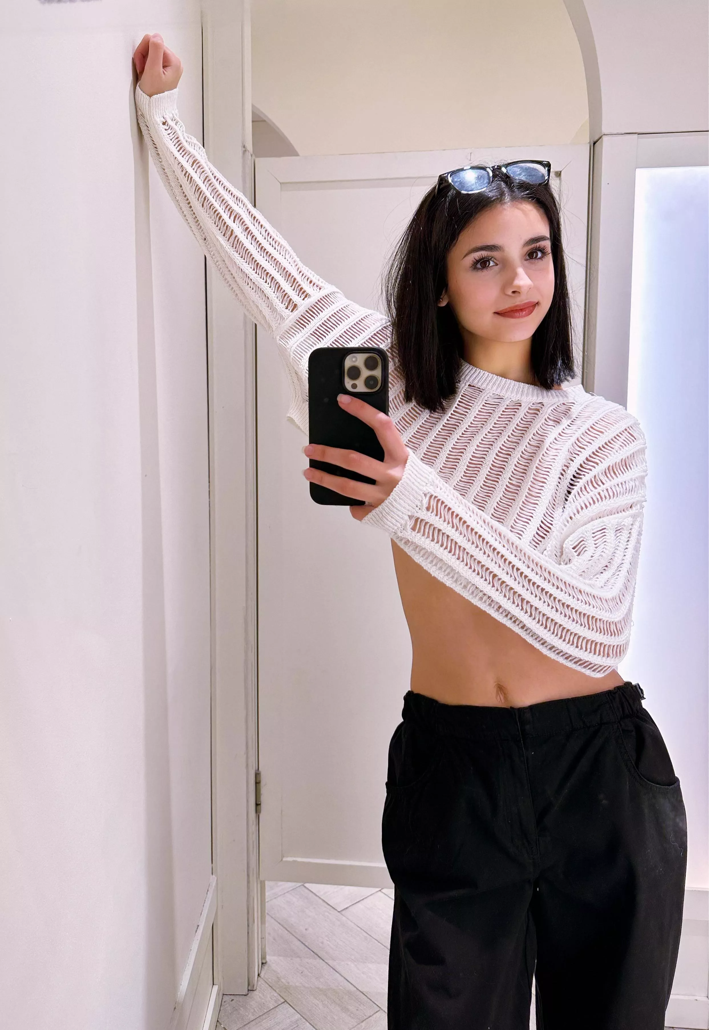 Rose Lean (@roseleanof)