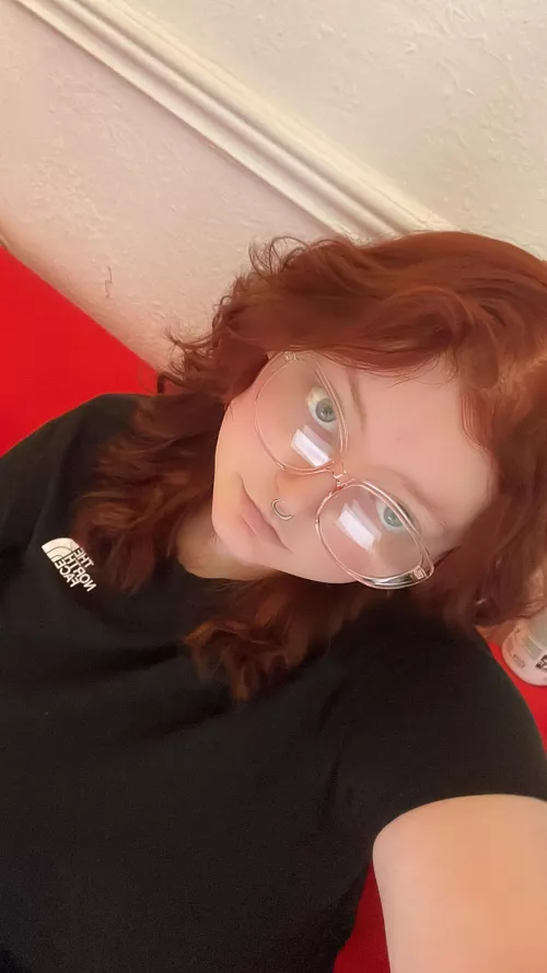 this is one of my fave selfies for sure <3