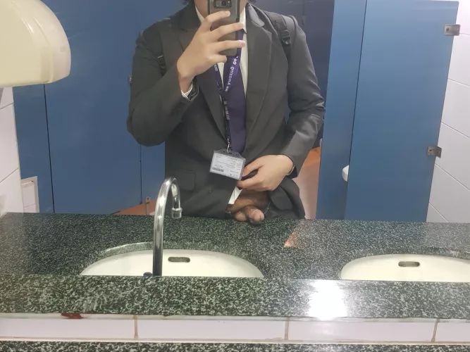 Uni restrooms always got me and my lil asian dick acting up 💦 hmu 👀