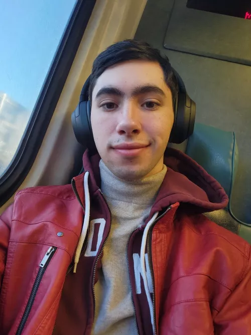 Wish I could be gaming instead of taking finals 😮💨