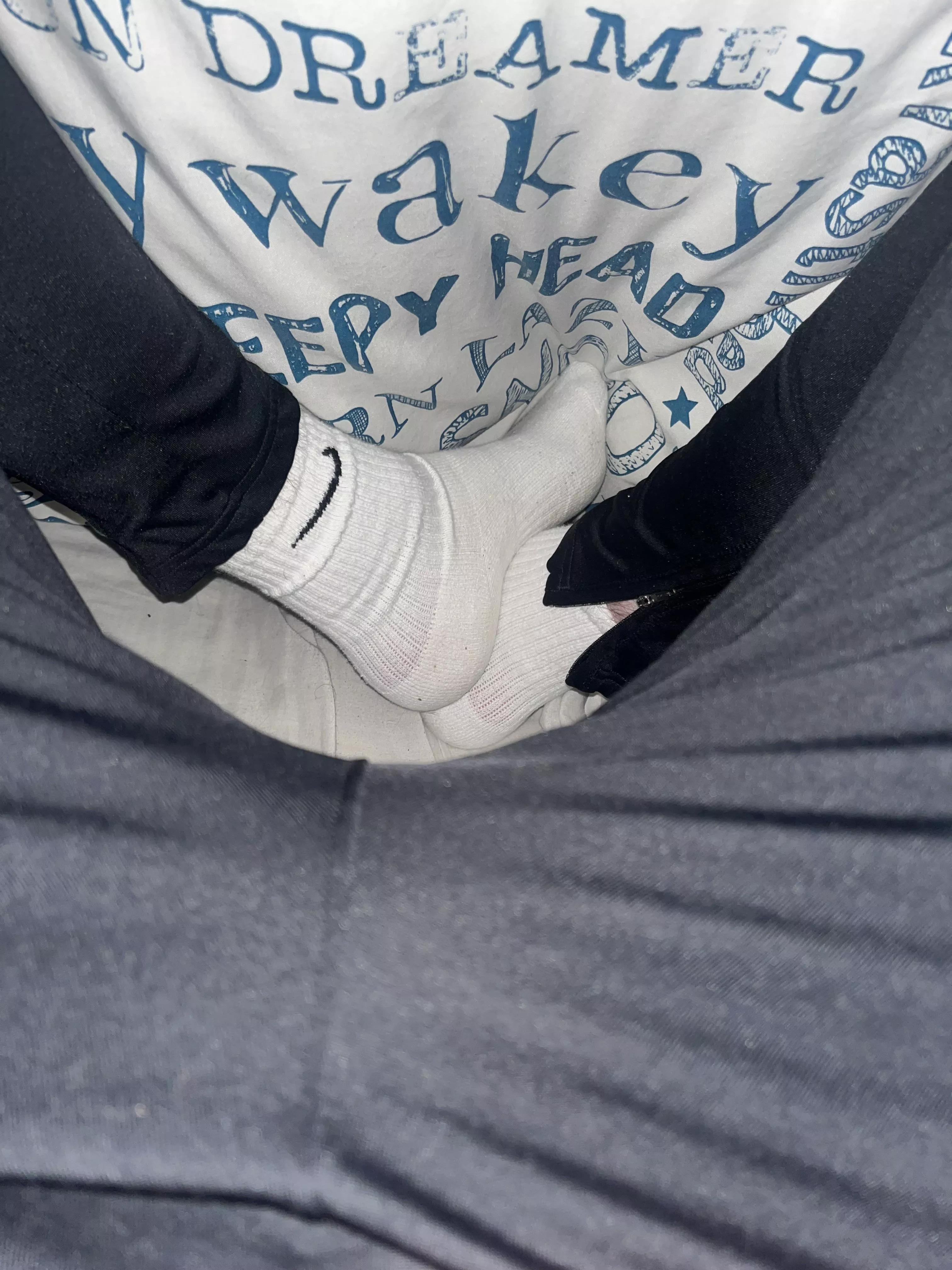 25 uk dirty kinky teacher high and horny 😈 home alone looking a phone wank or filthy chat love footballers into race play and role play and love legs and socks too snap is corey_0102