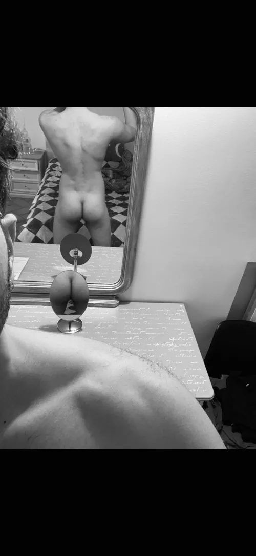 (40) Small butts need love too