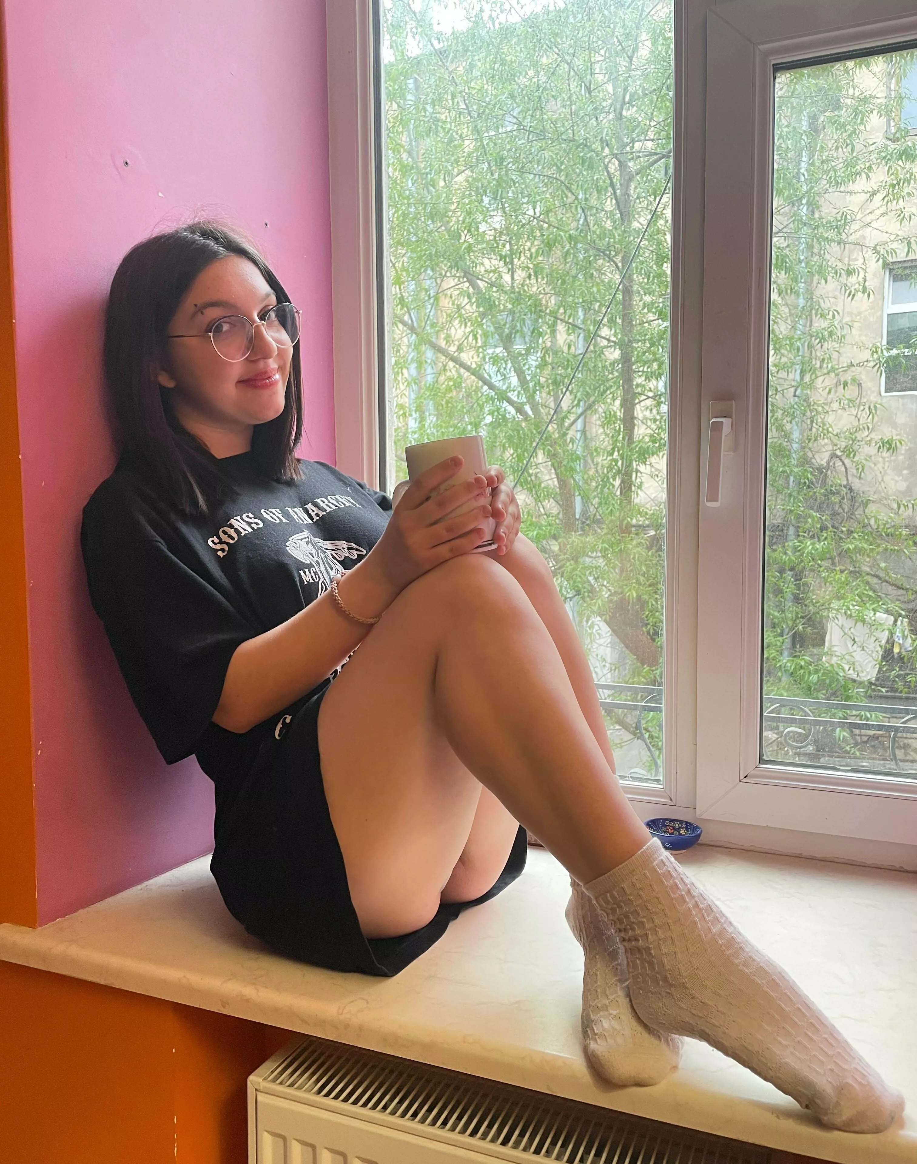 a demure, innocent brunette