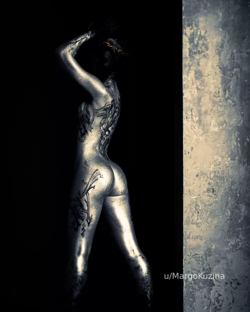 Acrylic bodypaint by Theabstracter on me