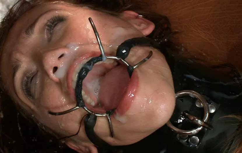 Audrey Rose Spider Gag Cumshots