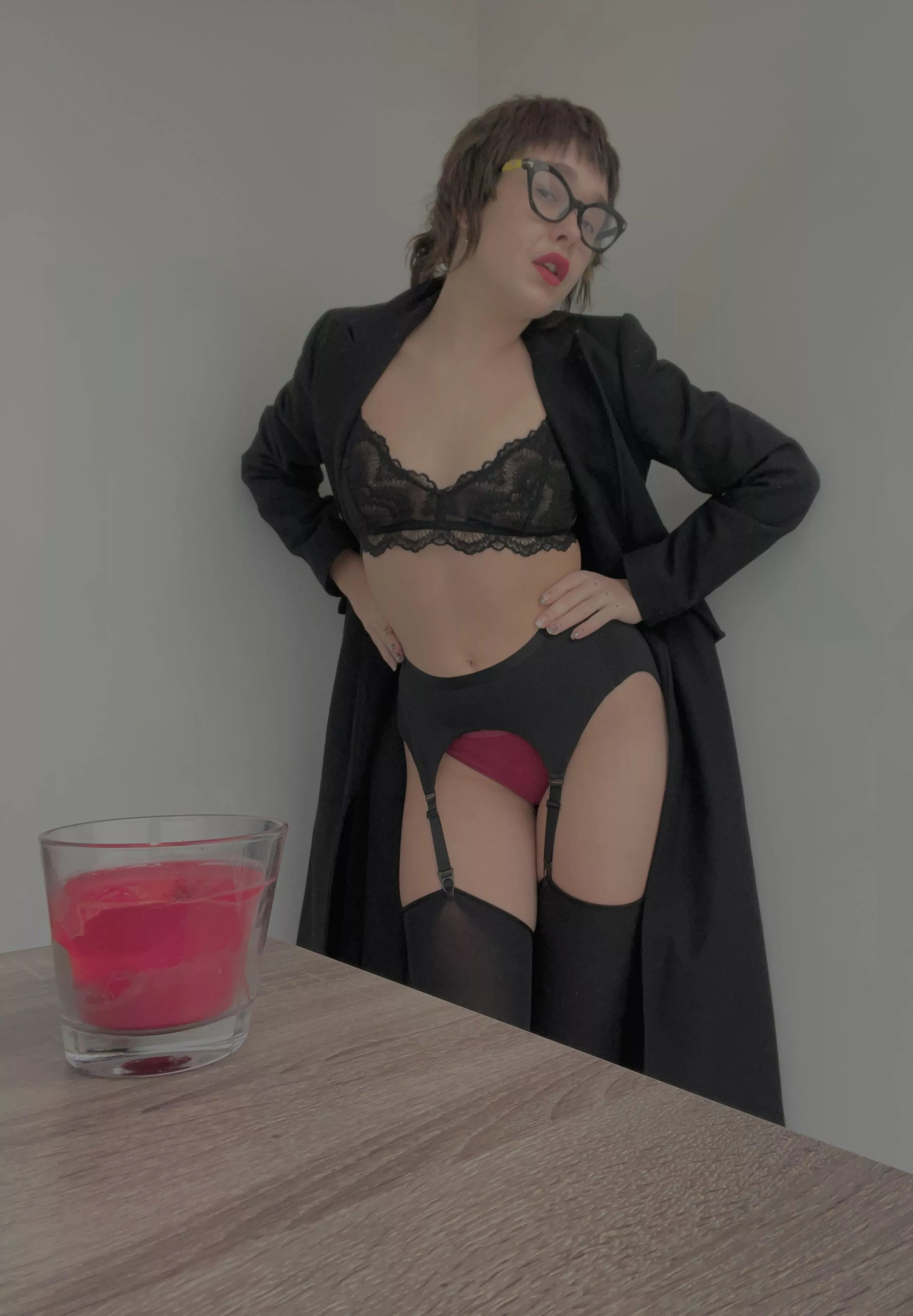 Cum on me after class