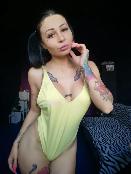 Currently preparing for the vacation! I hope this swimsuit looks good on me lol