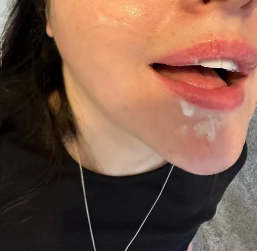 Do I look pretty with a load on my face?