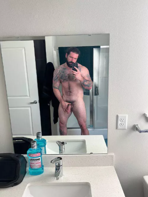 Do you like daddy's chesthair?