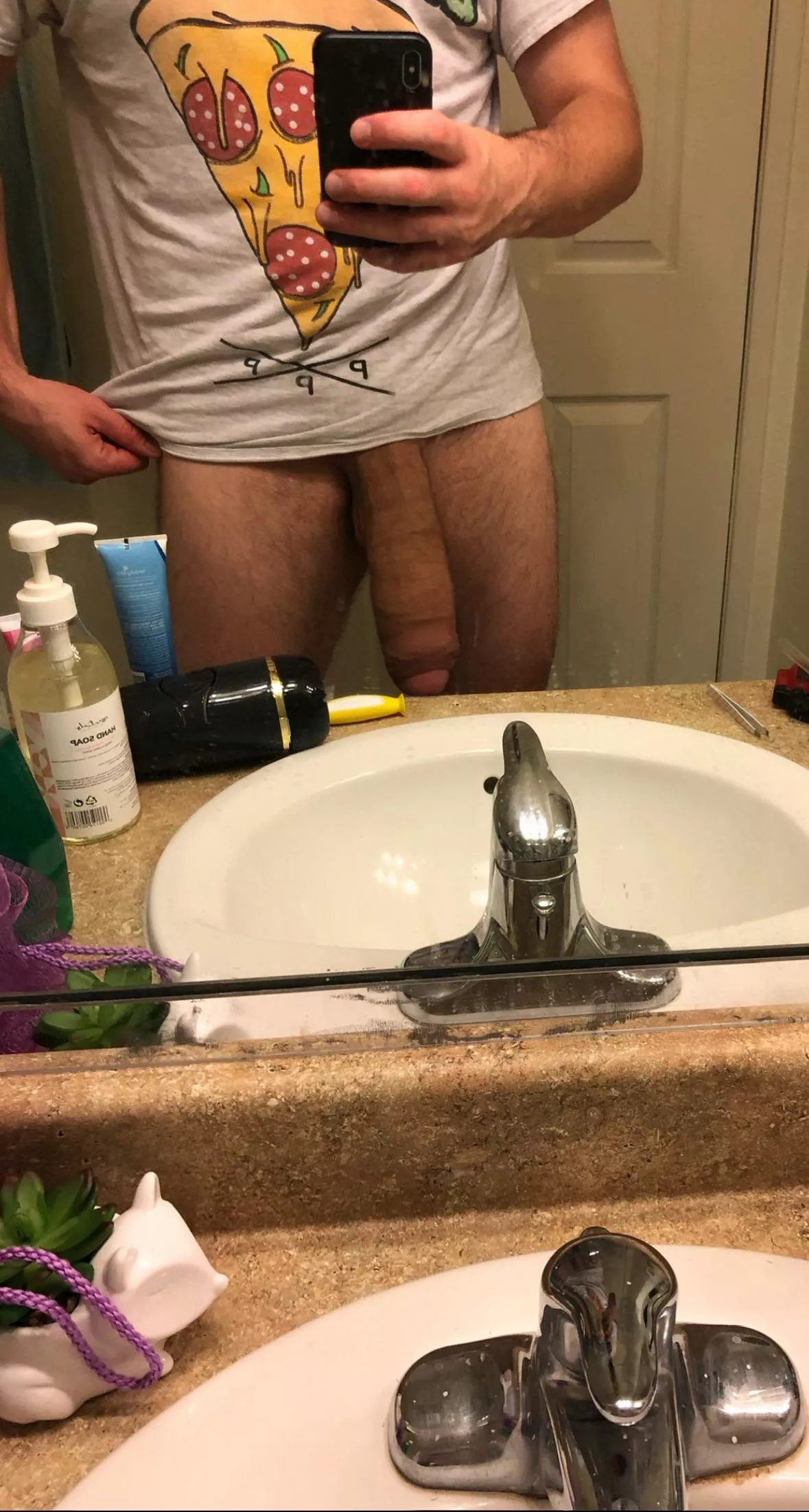 Found a good angle to take my almost-softie selfie 😌