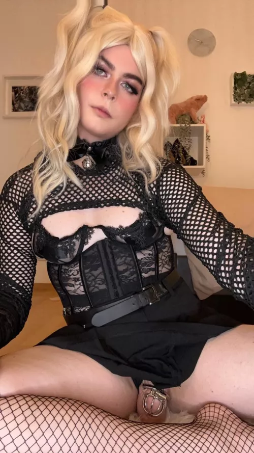 Good sissies stay locked until their little cocks become tiny and useless - how am I doing?