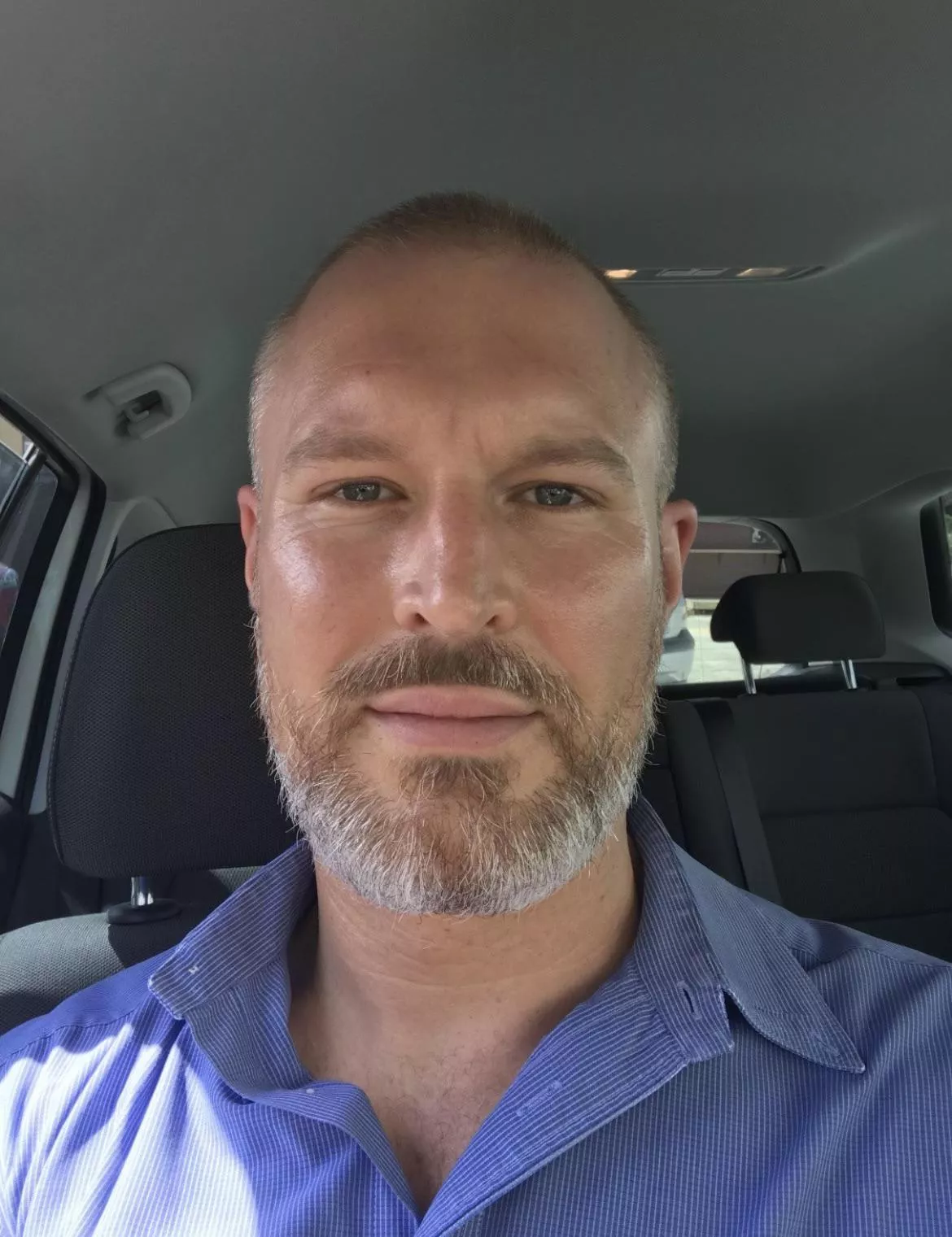 Hello 👋🏼 anyone fancy a chat? I don’t bite 😝