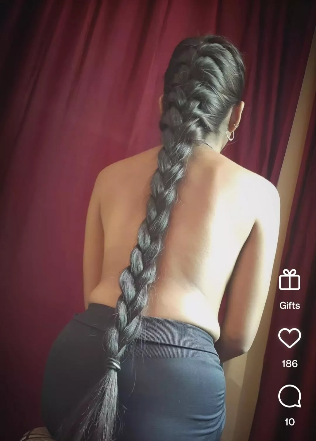 Her braid is too hot to handle. 😍