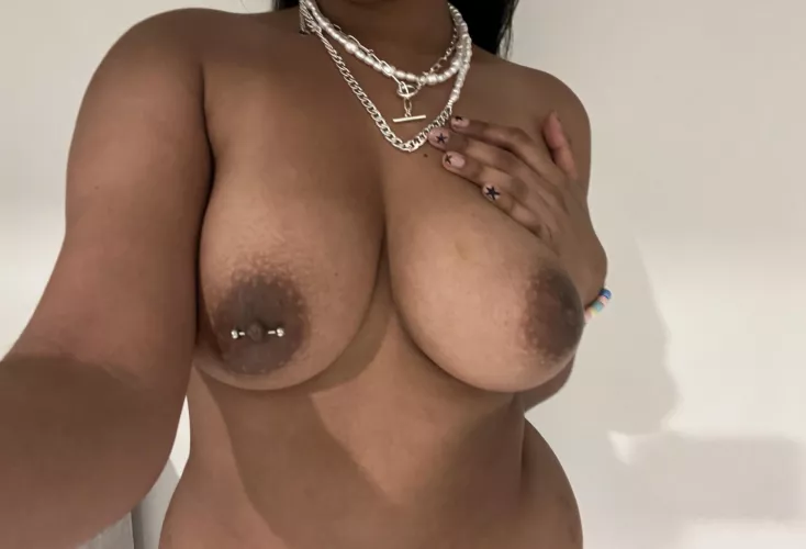 I wonder how many of you would actually fuck me 18 (f)