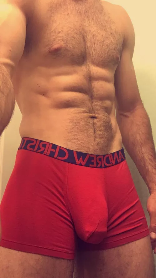 Just like showing off a good pair of boxers 😉