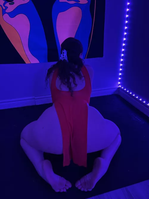 Lots of curves going on [F]