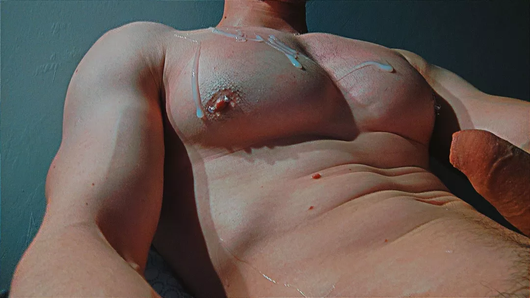 Nothing better than getting creamed after a nice chest day