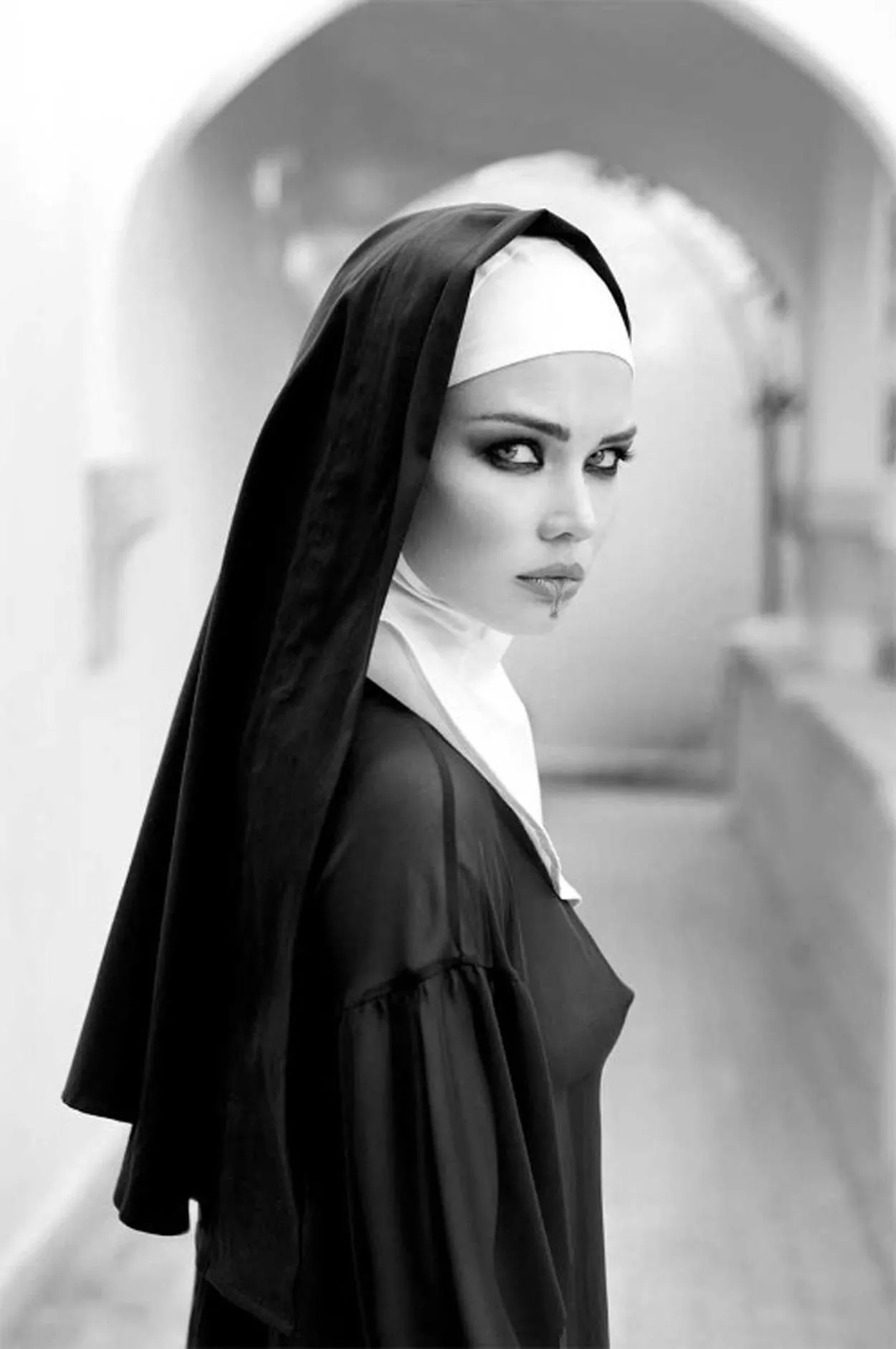 Nun
