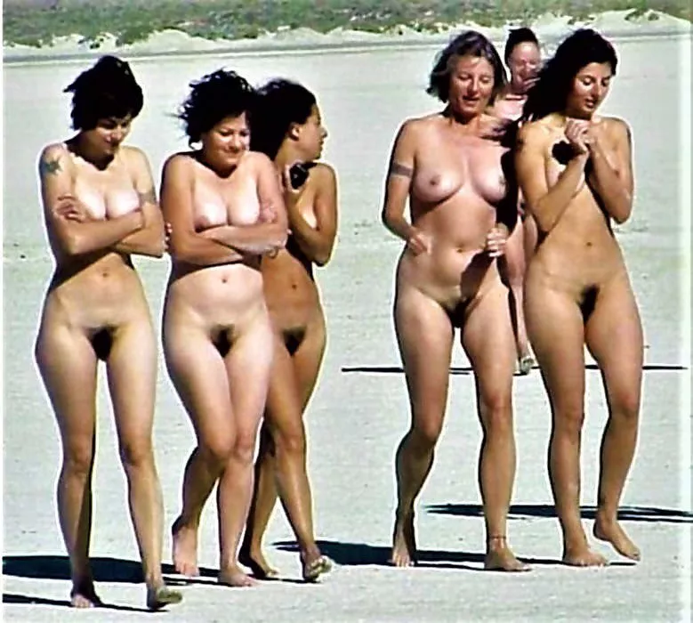 Shiver Bush gals 😆😆💪🤪