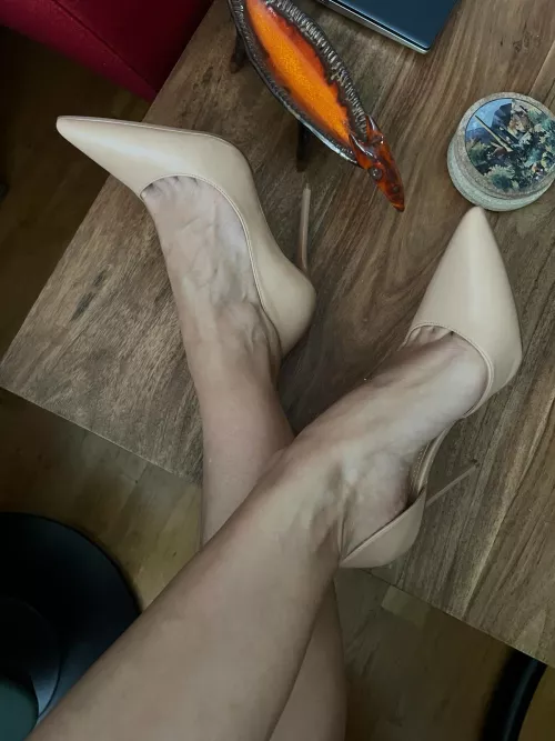 trying on my new heels OC