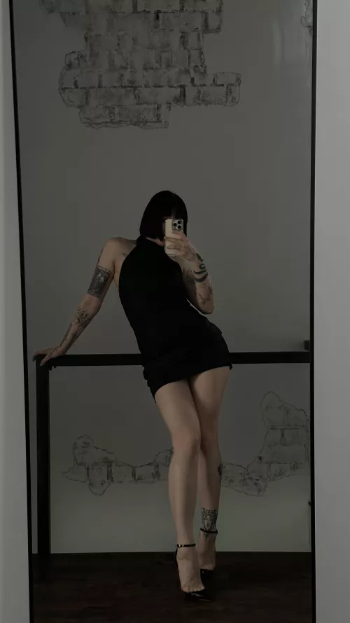 Whole look so classy