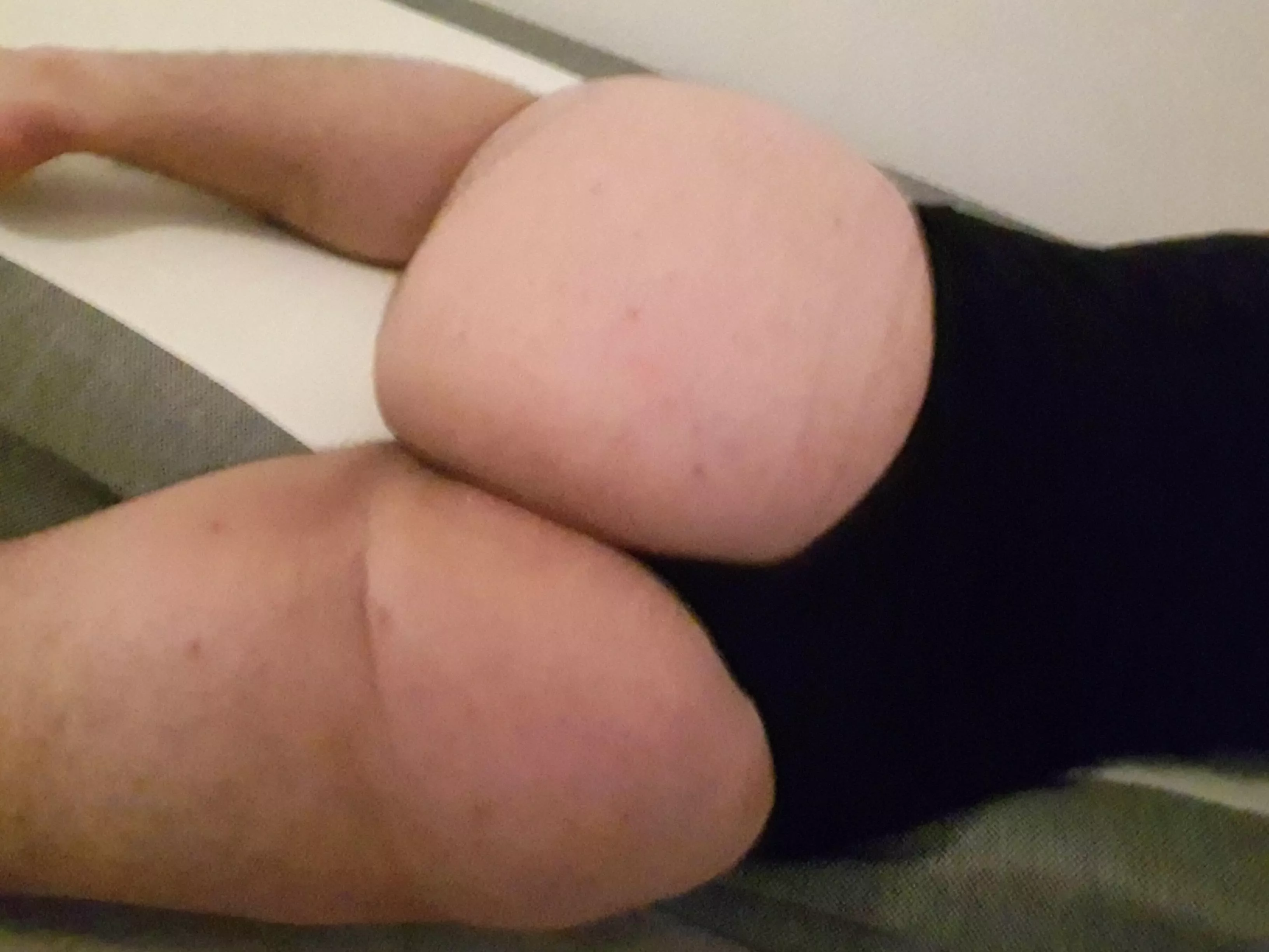 22, who wants to snap