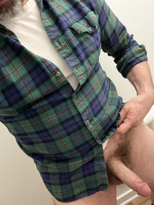 (52) I think my cock looks pretty nice in this one. What do you think?