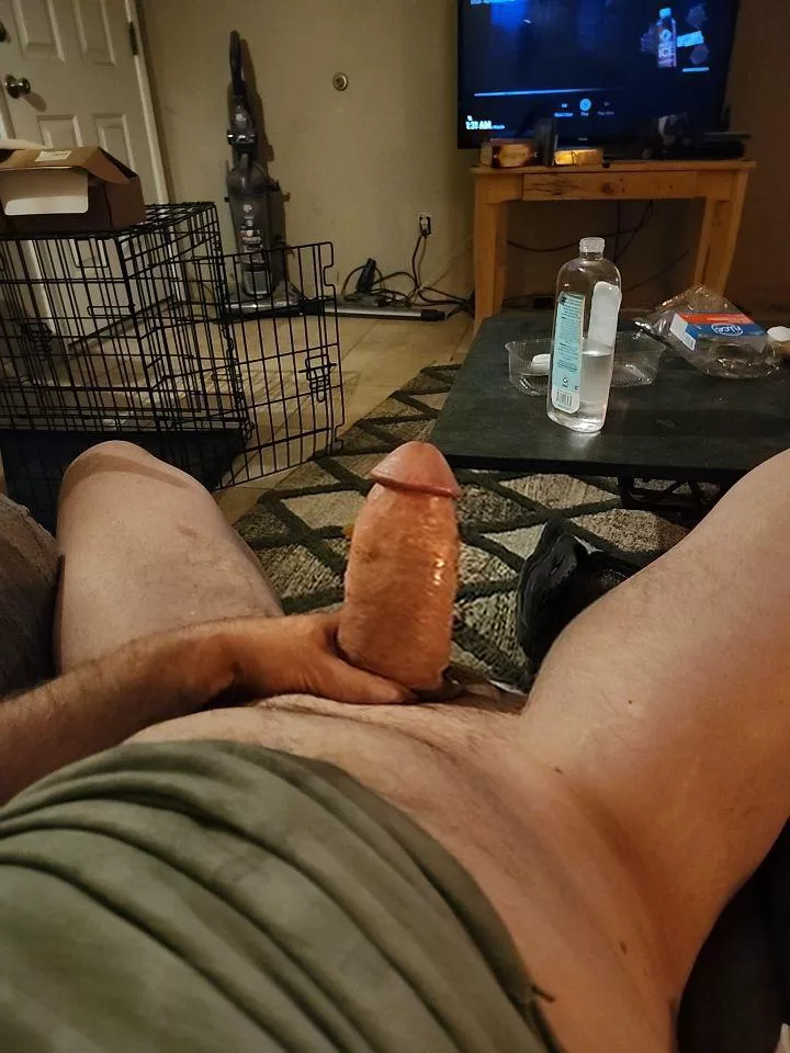 [72] fat dick here