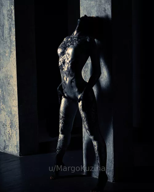 Acrylic bodypaint by Theabstracter on me