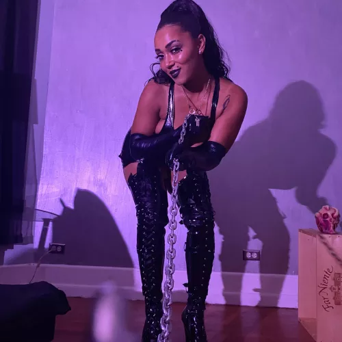 And now your obsessed 🖤