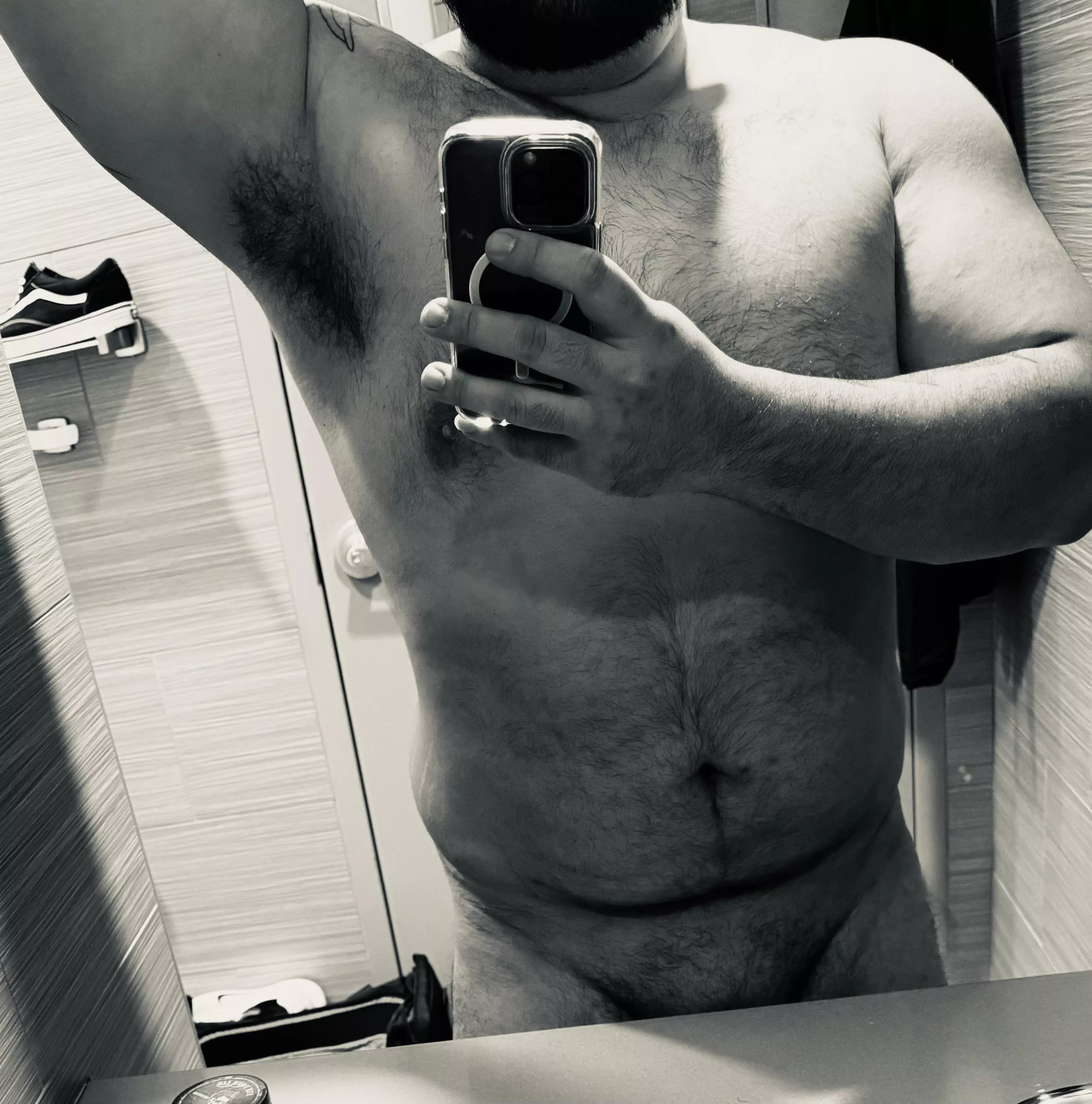 Any ladies looking to chat?