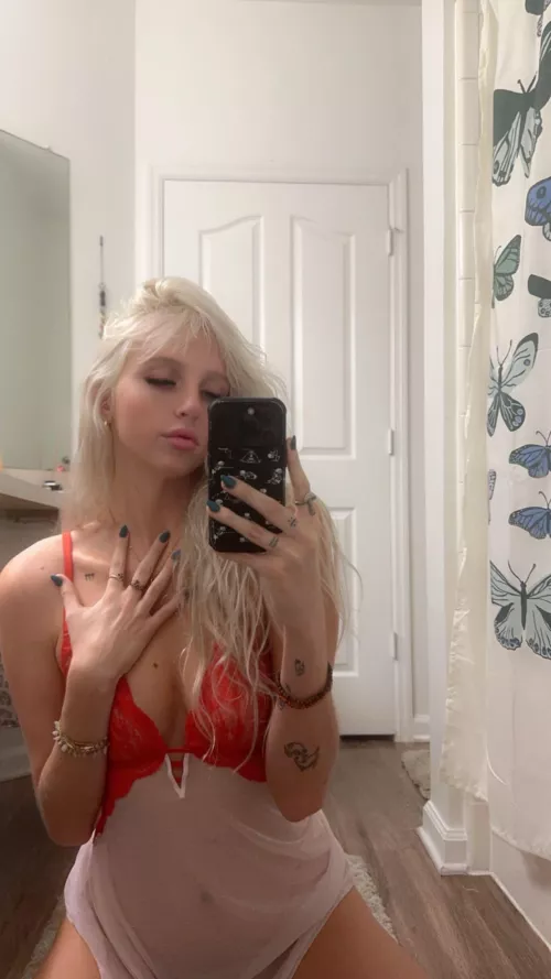 Are you taller than me? [f]