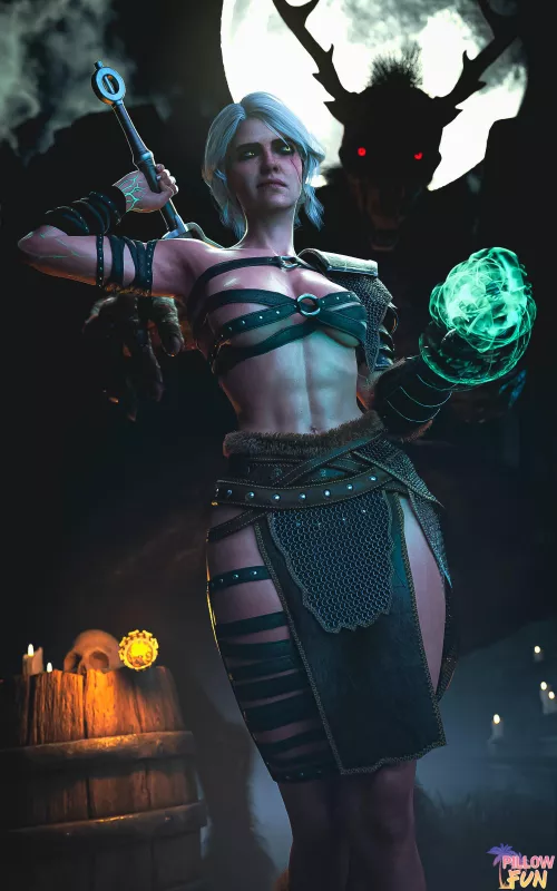 Ciri (PillowFun) [The Witcher]